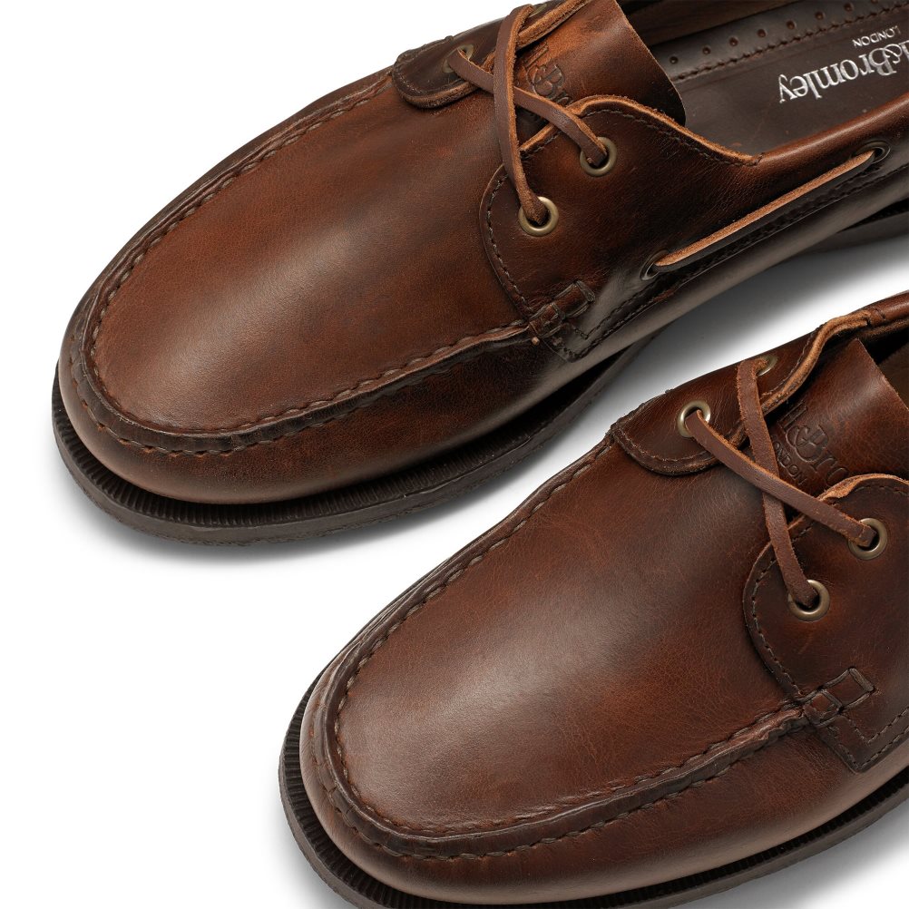 Férfi Russell And Bromley Bowline Waxy Bőr Deck Alkalmi Cipő Sötétbarna | 043785FXW