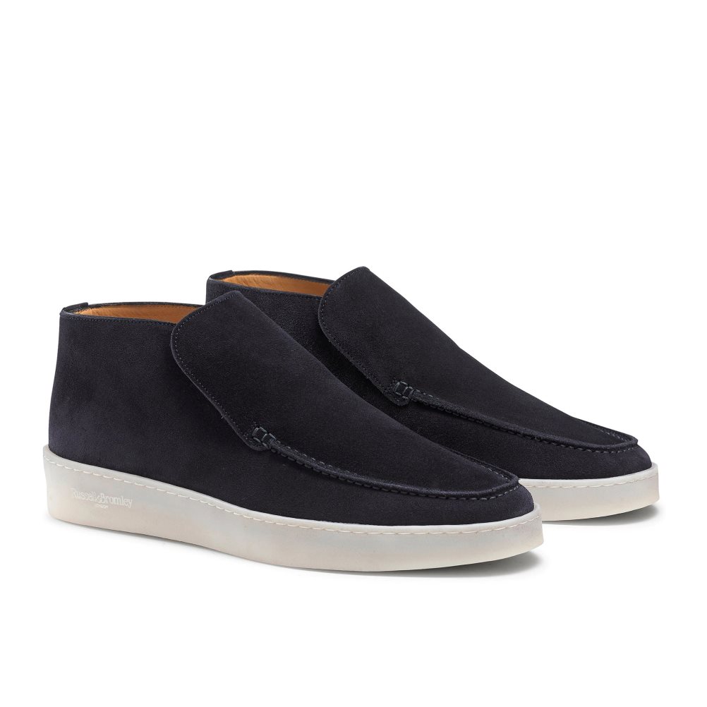 Férfi Russell And Bromley Monterey Slip On Chukka Csizma Sötétkék | 765809BIZ