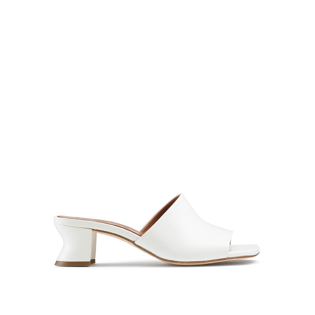 Női Russell And Bromley Bon Bon Mid Block Mule Cipő Fehér | 608139SFQ