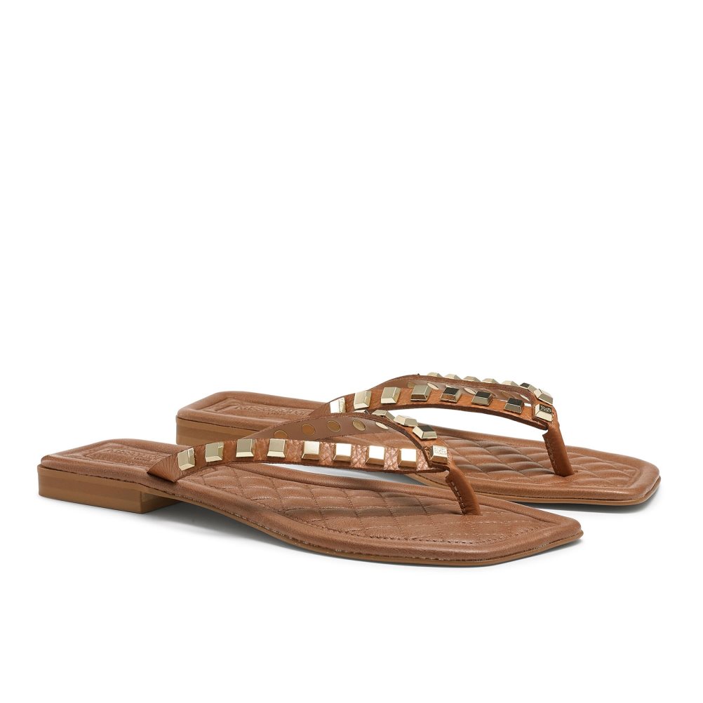 Női Russell And Bromley Cairo Stud Toe Post Lapos Szandál Barna | 360549BEP