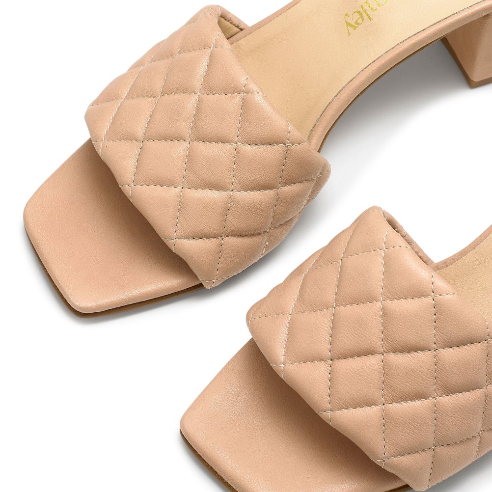 Női Russell And Bromley Quiltbloc Quilted Block Mule Cipő Világos Barna | 572306VBA