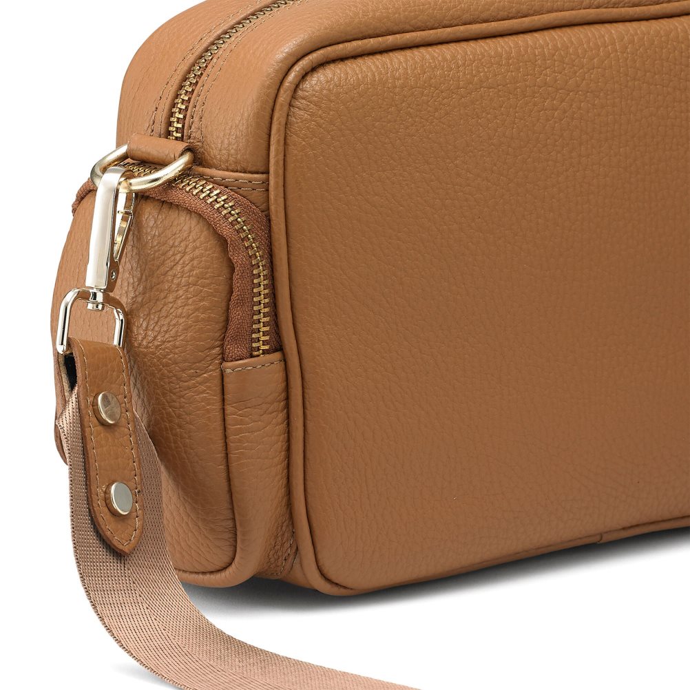 Női Russell And Bromley Snapshot Multi-pocket Crossbody Táska Barna | 349508PJF